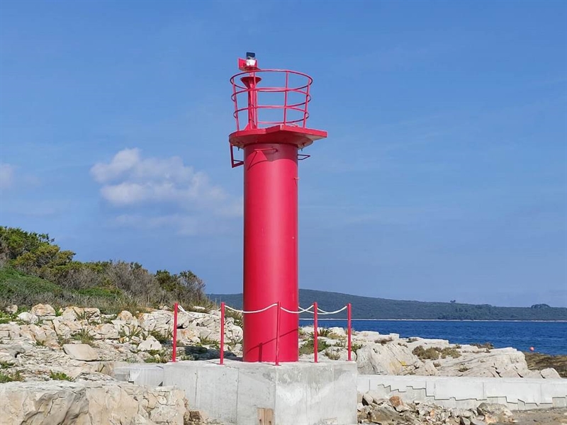 Izgradnja obalnog svjetla Otočić Paranak veli